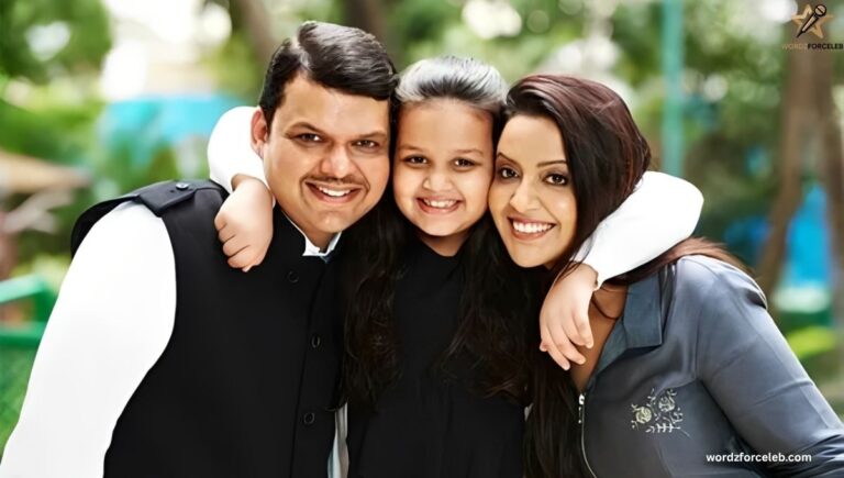 Divija Fadnavis, Everything You Want to Know About CM Devendra Fadnavis Daughter