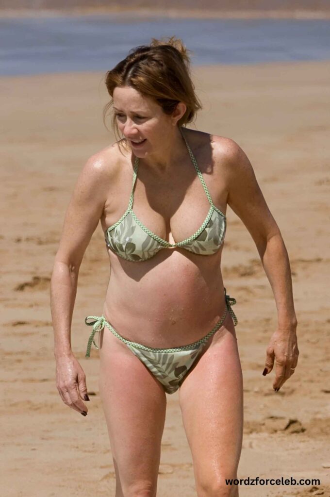 Patricia Heaton Bra Size, 34C Explained