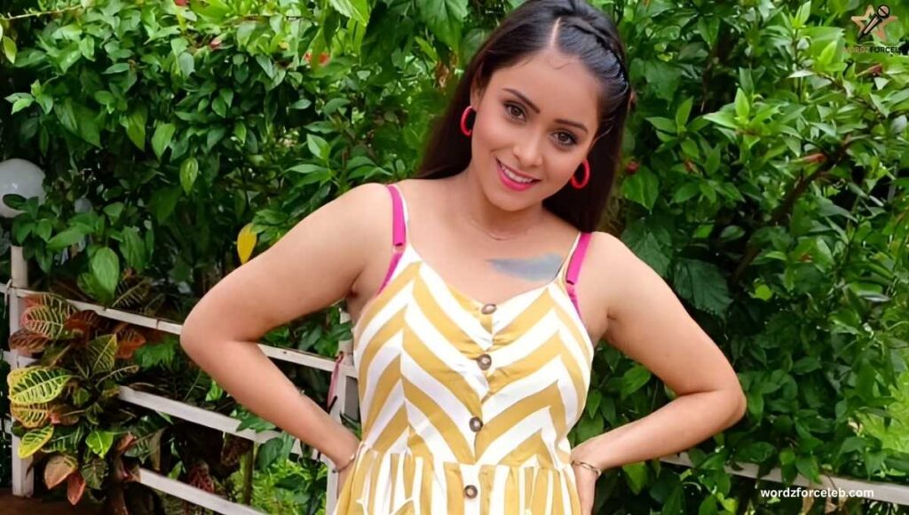Priyanka Chaurasia Height, Weight & Physical Stats